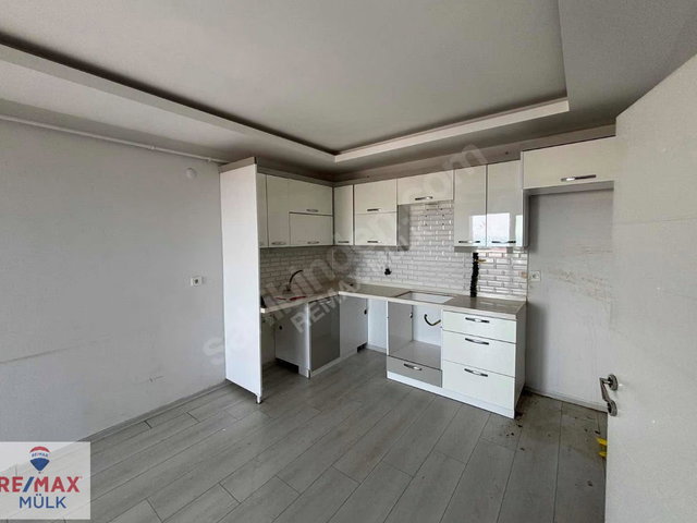 ATAKUM YENİ MAHALLE'DE DENİZ MANZARALI KİRALIK 1+1