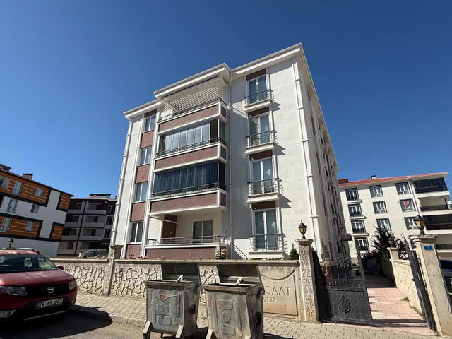REMAX DEM'DEN DEMİRKENT MAH. 4.5+1 ARA KATTA LÜKS SATILIK DAİRE