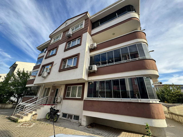 RE/MAX İNCİ 'DEN BAHÇELİEVLER MAH. KİRALIK EŞYALI 2+1 DAİRE