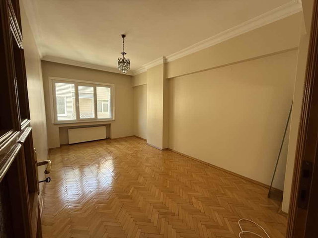 REMAX KONSEPT'TEN KARTALTEPE'DE 3+1 ARA KAT SATILIK BOŞ DAİRE