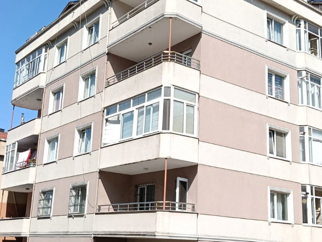 REMAX ASHILL ÜSHÜDAR BAHÇELIEVLER 2+1 KIRALIK DAIRE