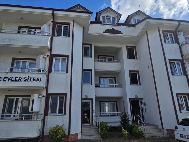 REMAX MAVİ KAMPÜSE YAKIN EŞYALI,3+1,ÇATI DUBLEKS SATILIK DAİRE