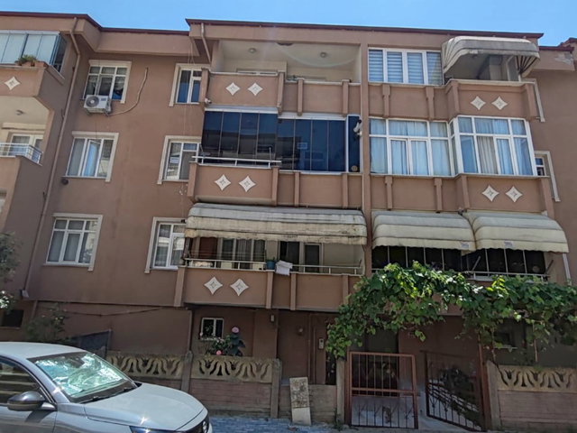 DERİNCE IBNISINA MAH GENIŞ 2+1 ARA KAT SATILIK DAIRE
