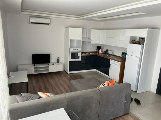 LONG BEACH DE SATILIK DAIRE