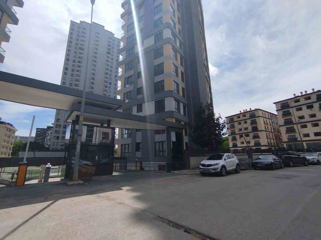 KARTAL ORHANTEPE’DE FLORA DELUX SITESINDE KIRALIK 3+1 DAIRE