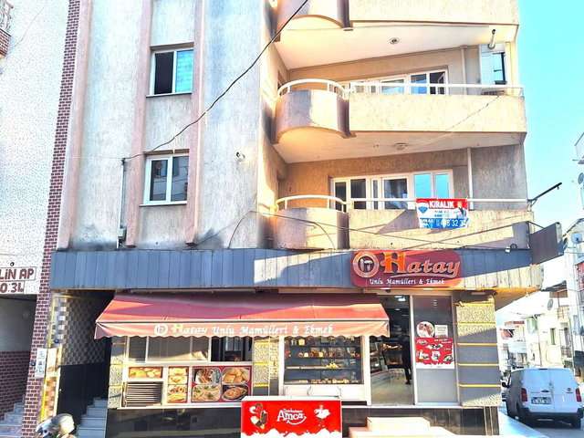 BUCA KADIN DOĞUM HASTAHANESI YANI 145 M² D.GAZLI KIRALIK 3+1 DAIRE