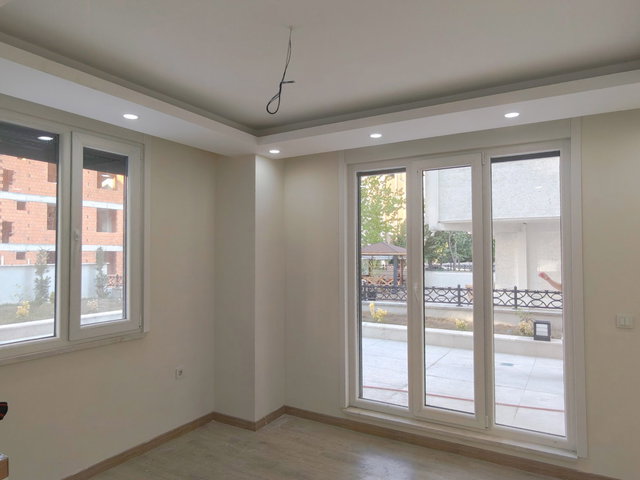 BAHÇELİEVLER RÖNTGEN SOKAK'TA SIFIR 2+1  SATILIK DAİRE