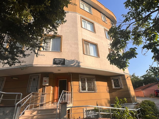 ÜMRANİYE ÇAKMAK’TA 2+1 SATILIK DAİRE