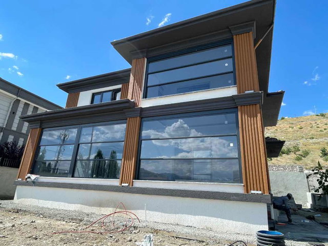 REMAX DEM'DEN ESENTEPE'DE ULTRA LÜKS SATILIK VİLLA