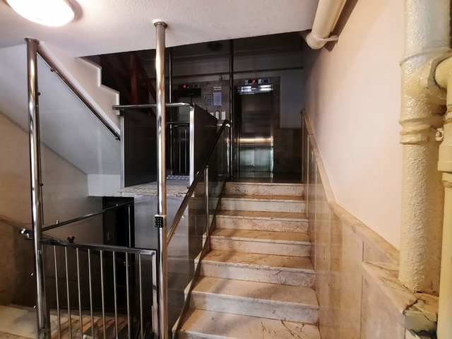 PARK CADDESİ ATABİLGE SİTESİNDE GÜNEY-DOĞU CEPHE 4+1  BOŞ  SATILIK DAİRE