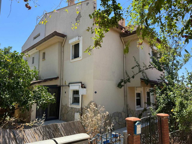 GÜZELBAHÇE KAHRAMANDERE BANKACILAR SİTESİNDE 3,5+1 KİRALIK VİLLA