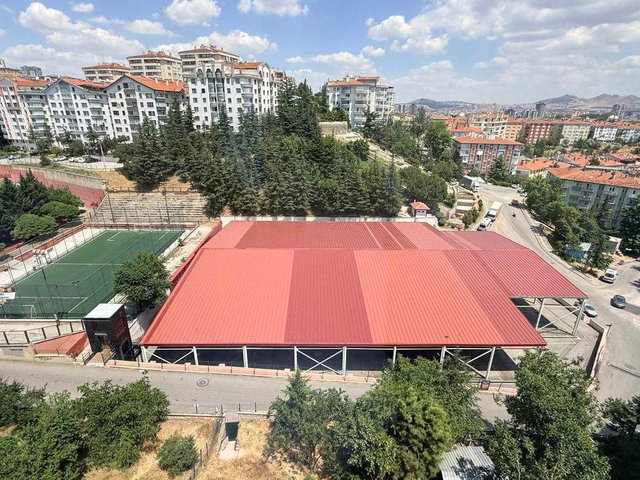 ETLİK TE LOKMAN HEKİM HST.YAKINI KİRALIK MANZARALI ÖNÜ AÇIK BAKIMLI 3+1 DAİRE