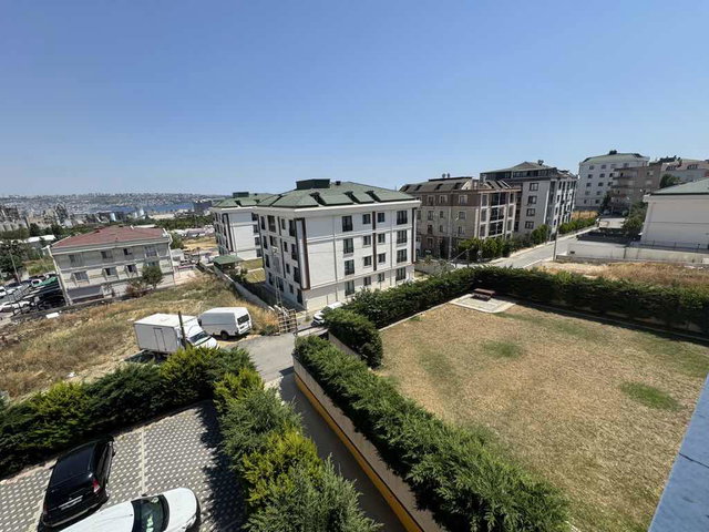 MURATÇEŞME MAH. NİDA MANZARA EVLERİNDE  EBEVYN BANYOLU SATILIK 2+1 DAİRE