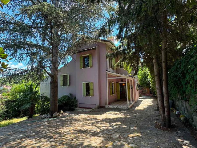 652 M2 ARSA İÇİNDE MÜSTAKİL TAPULU GARANTİ KOZA VİLLASI