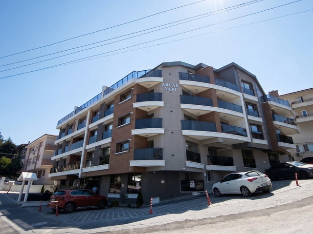 ÖVEÇLER ŞEFTALI SOKAK 3+1 SIFIR DAİRE