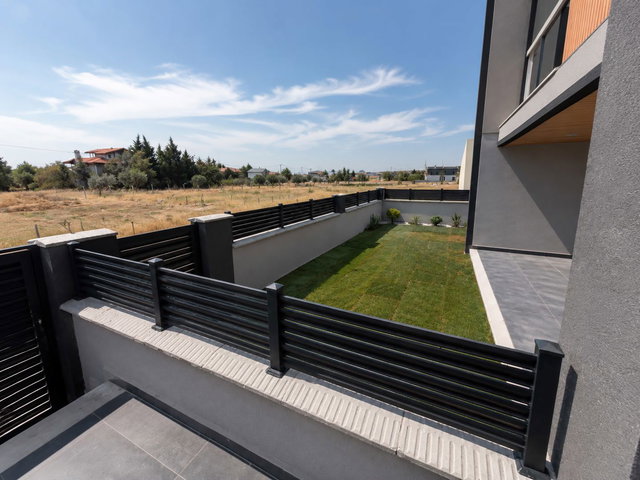 ELİT VİLLA SİTESİ’NDE | DENIZ MANZARALI | 3+1 LÜKS VILLA | HAVUZLU SITE | SIFIR