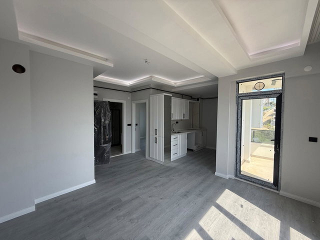 REMAX SEVCAN GÜRLEVİKTEN ATAKUM DA SATILIK FIRSAT DAİRE
