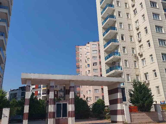 DENİZ VE ŞEHİR MANZARALI 3+1 KİRALIK EŞYALI DAİRE