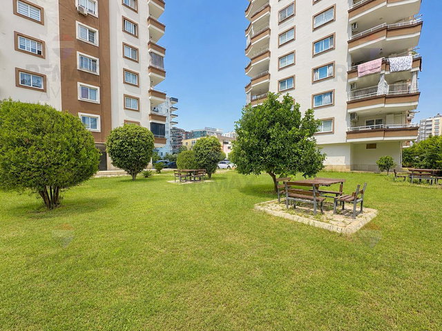 REMAX AVLU'DAN MENDERES MAH. SELIN SITESI 3+1 SATILIK DAİRE
