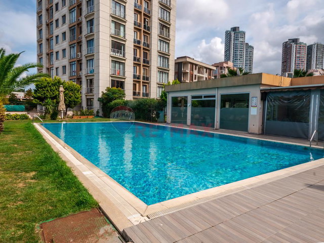 ATAŞEHİR'DE PRESTİJLİ SİTEDE  4+2 DUBLEKS DAİRE (MAGİC TOWN)