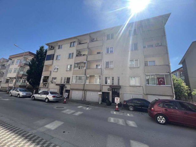 ADAPAZARI’NDA 170 M² NET 3+1 KİRALIK DAİRE | BALKONLU, KOMBİLİ, BOŞ