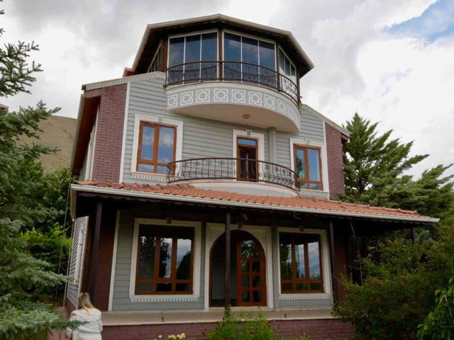 REMAX DEM'DEN YAYLABAŞININ EN İYİ KONUMUNDA SATILIK VİLLA 723 M2