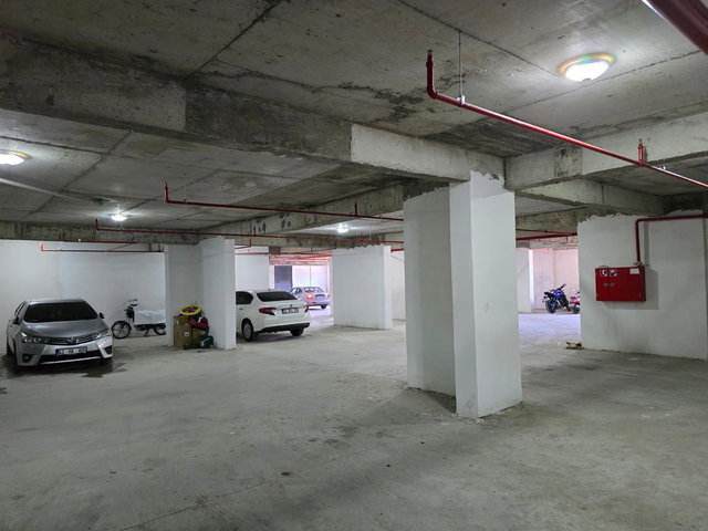REMAXLAND DEN SÜLEYMANPAŞADA HAVUZLU SİTEDE FIRSAT DAİRE