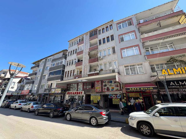 GÖLCÜK DUMLUPINAR MAHALLESI 3+1 KIRALIK DAIRE REMAX ÇAKRA