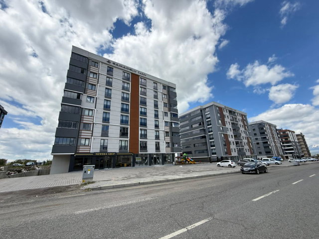REMAX İLKE'DEN KOMBİNA'DA 3+1 SATILIK LÜKS DAİRE
