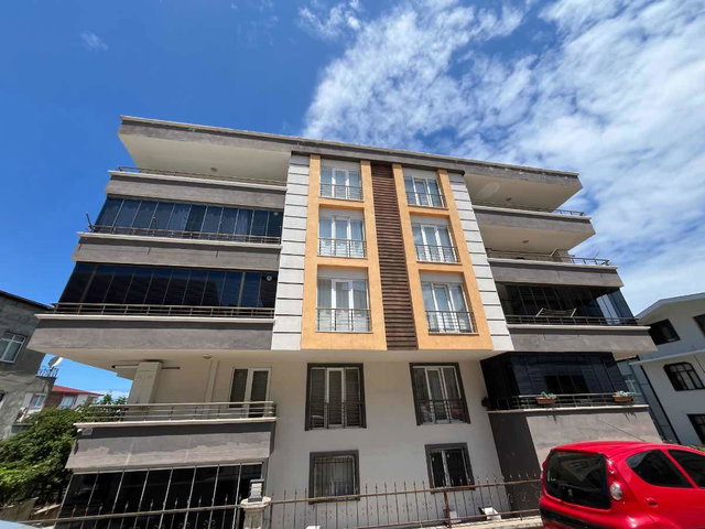 REMAX İBRAHİM BÜLBÜL- ATAKUM KARAYOLLARINA YAKIN SATILIK 2+1