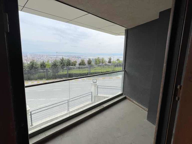 PENDİK’TE SİTE İÇİNDE SIFIR 2+2 BAHÇE KATI | 187 M² NET | YERDEN ISITMA