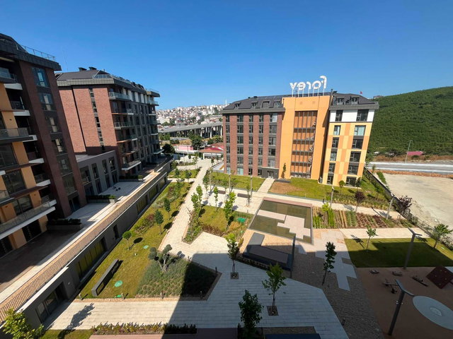 FOREV MODERN VADİ SİTESİ'NDE SATILIK 2+1 DAİRE