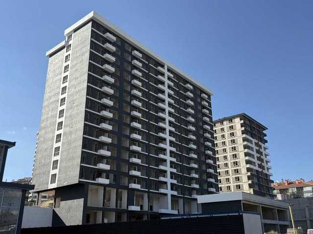 PROTOKOL YOLUNA CEPHE MERKEZİ KONUMDA 2+1 80 M2 MANZARALI FIRSAT DAİRESİ