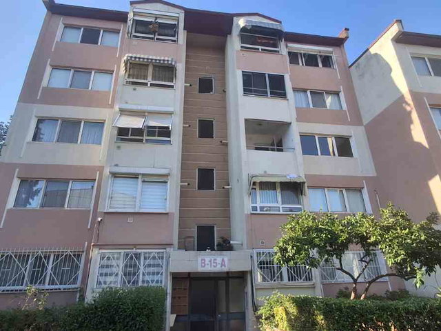 İZMİT YAHYAKAPTAN B-15 'TE ARAKAT 3+1 SATILIK DAİRE