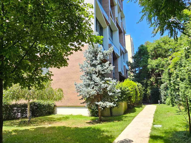 KONTEK DÜET SAHRAYICEDID HAVUZLU GÜVENLIKLI SITE YEMYEŞIL KORUDA
