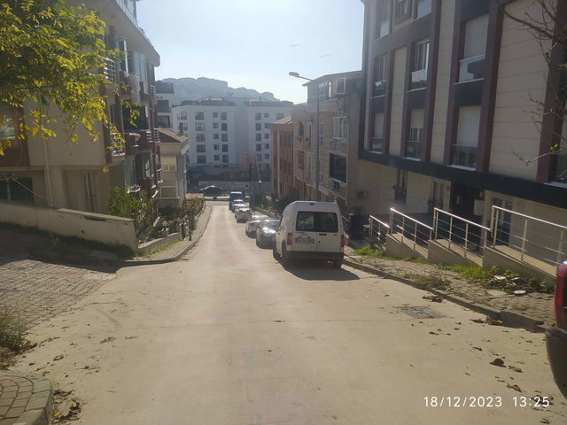 BÜYÜKÇEKMECE ATATÜRK MAH. GENİŞ VE FERAH 3+1 KİRALIK DAİRE