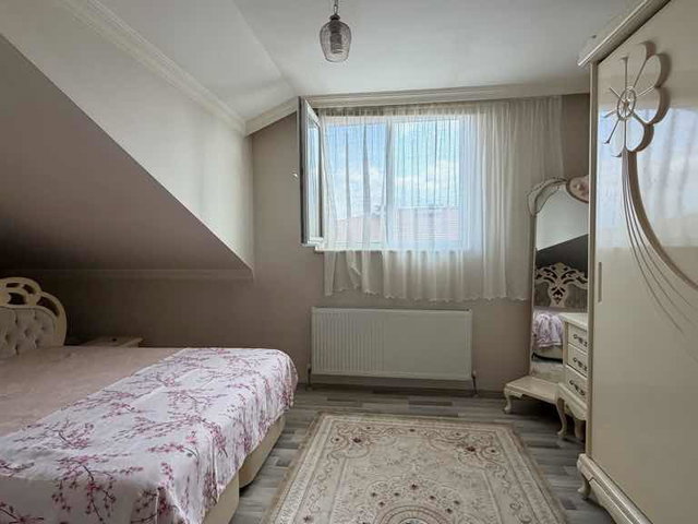 REMAX MAVİ DEN KÖPRÜBAŞI MAH BH HUZUR LIVA 5 SİTESİ  3+1 ÇATI DUBLEKS