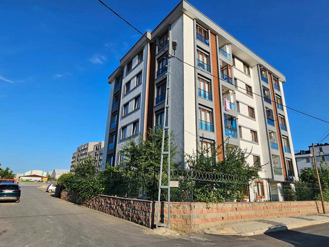 SANCAKTEPE ABDURRAHMANGAZI MAHALLESI YETKIN SOKAKTA 2+1 KIRALIK