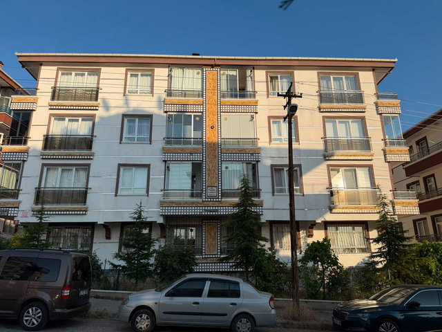 GÜLVEREN MAHALLESİ ASANSÖRLÜ 3+1 MANZARALI FULL YAPILI DAİRE