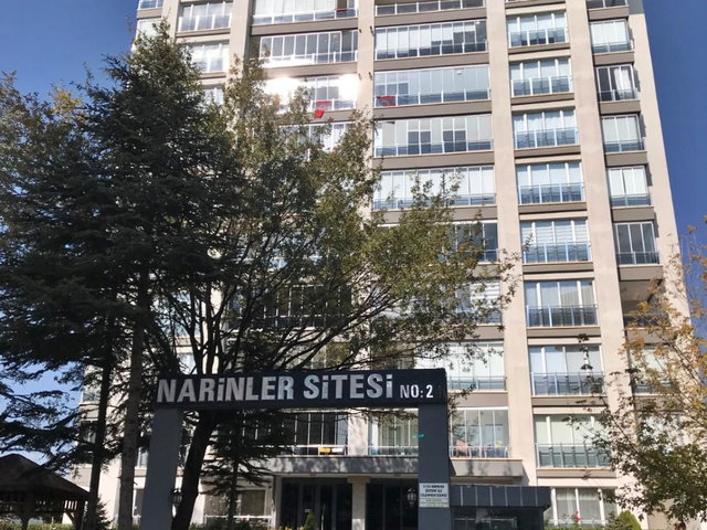 EGE MAHALLESİNDE  SİTE İÇİ  ARA KAT  3+1  GENİŞ  BOŞ  DAİRE
