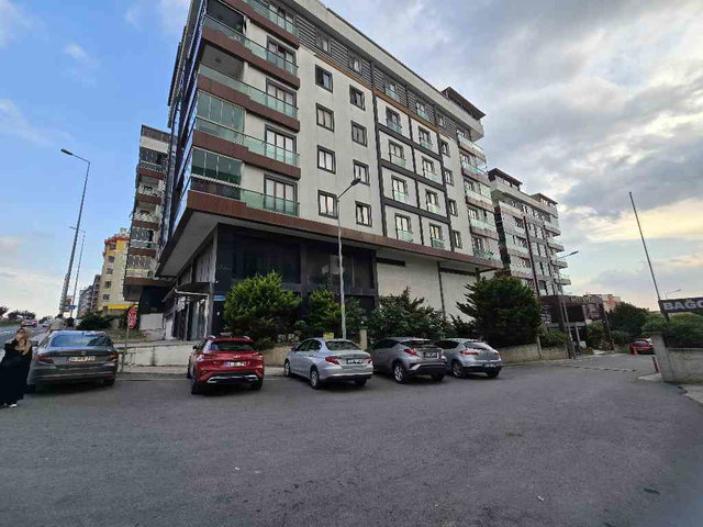 BAĞCI SİTESİ'NDE KAÇIRILMAYACAK 2+1 FIRSATI! GÜVENLİKLİ SİTEDE DEĞERLİ YATIRIM