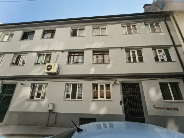 RE/MAX MOD'DAN HAYRİYE MAH. EŞYALI 3+1 KİRALIK DAİRE