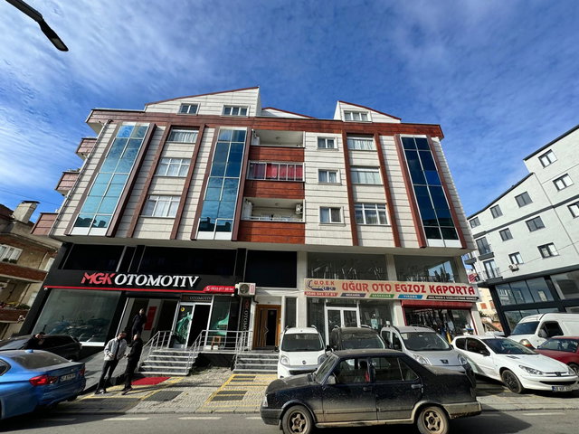 ÇAYIROVA YENİ MAH. ASANSÖRLÜ 1+1 KİRALIK DAİRE