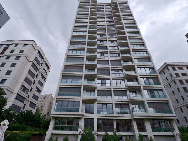 GÜLMEN MÜNEVVER RES. DENIZ MANZARALI SATILIK 5+1 DAIRE 225 M2