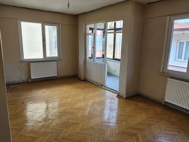 GEBZE OSMAN YILMAZ’DA GÜNEY CEPHELİ 3+1 | 120 M² | BALKONLU | KAT MÜLKİYETLİ TAPULU