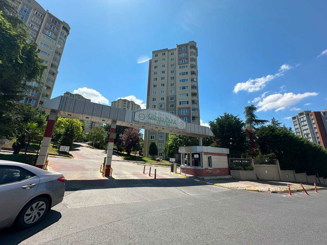 HALKALI ATAKENT GÜNEŞPARK SİTESİNDE  3+1 KİRALIK DAİRE