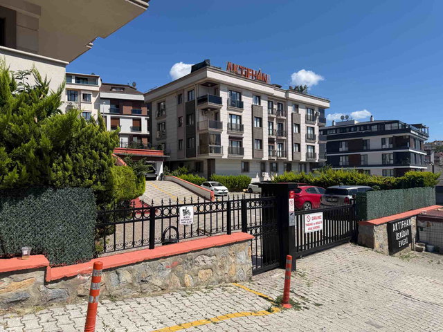 ÜSKÜDAR YENİ BİNADA SATILIK 4+2 DUBLEKS DAİRE - 7/24 GÜVENLİKLİ