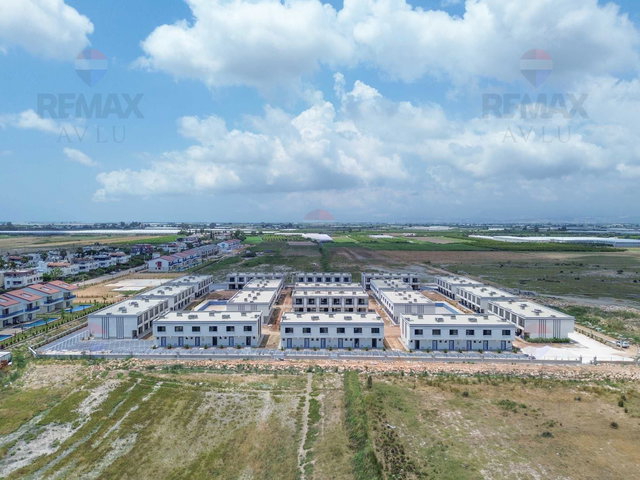 REMAX AVLU'DAN KAPIZLI'DA SİTE İÇİ SATILIK 2+1 DUBLEKS YAZLIK