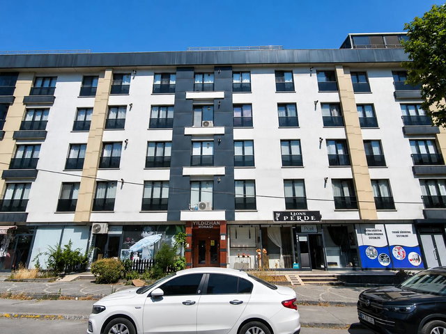 BEYLİKDÜZÜ GÜRPINAR KİRALIK 2+1 ARA KAT DAİRE