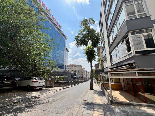 ÇANKAYA ESAT CD ÜZERİ ASANSÖRLÜ YAPILI 3+1 SATILIK DAİRE